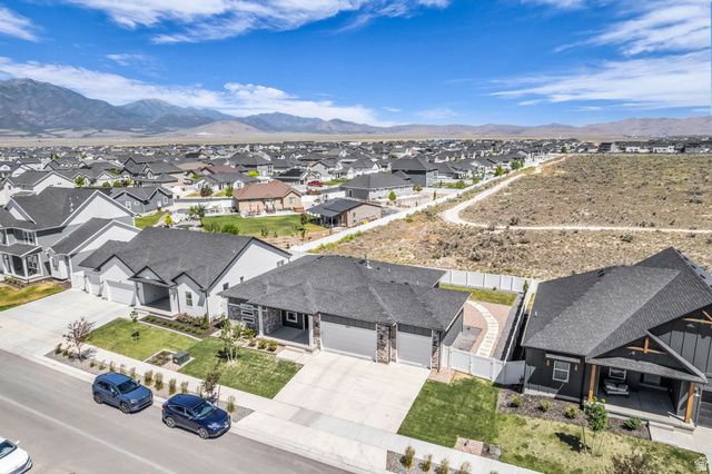 1005 E ANTELOPE DR, Eagle Mountain, UT 84005