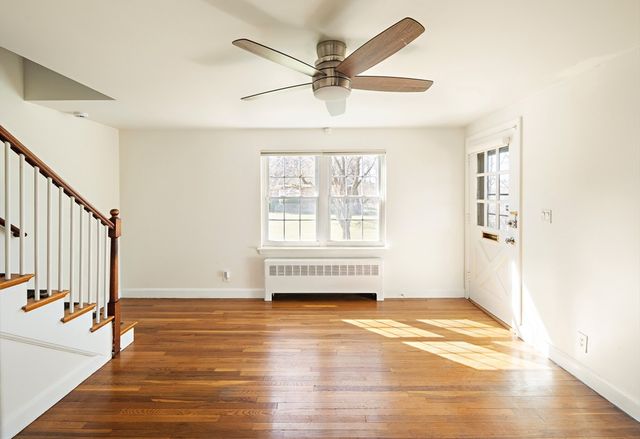 39 Charlesbank Rd 39, Newton, MA 02458