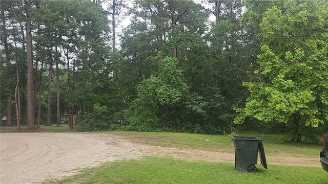 1017 Weeping Willow Drive, Plantersville, TX 77363
