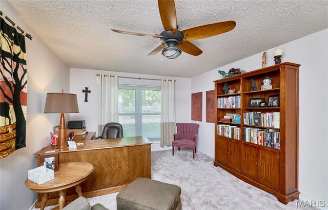 31 Great Lakes Drive, St Peters, MO 63376