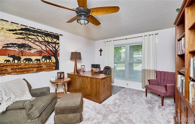 31 Great Lakes Drive, St Peters, MO 63376