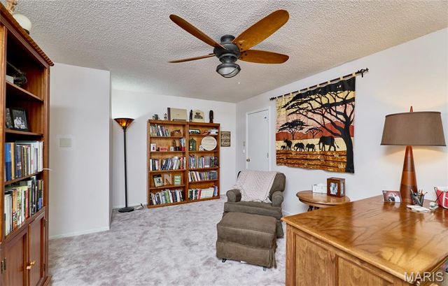 31 Great Lakes Drive, St Peters, MO 63376