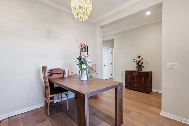 7951 Lusardi Creek Ln, San Diego, CA 92127