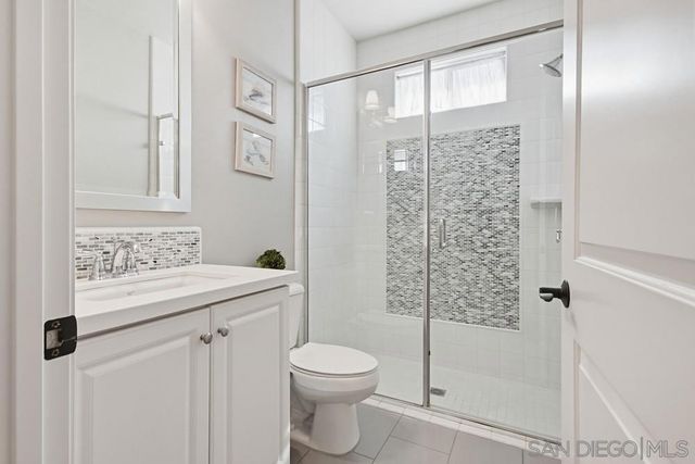 7951 Lusardi Creek Ln, San Diego, CA 92127