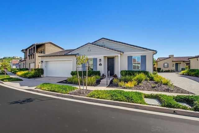 7951 Lusardi Creek Ln, San Diego, CA 92127