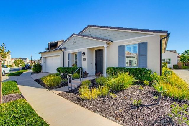 7951 Lusardi Creek Ln, San Diego, CA 92127