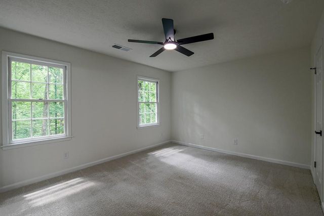 1450 Ashbrook Drive, Lawrenceville, GA 30043