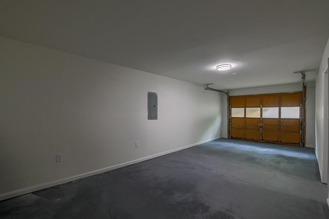 1450 Ashbrook Drive, Lawrenceville, GA 30043