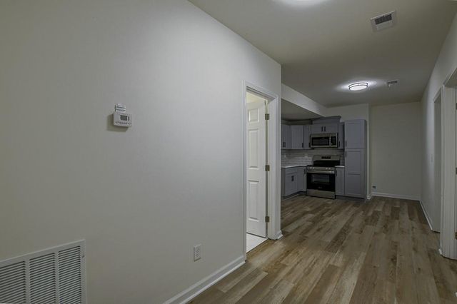 1450 Ashbrook Drive, Lawrenceville, GA 30043