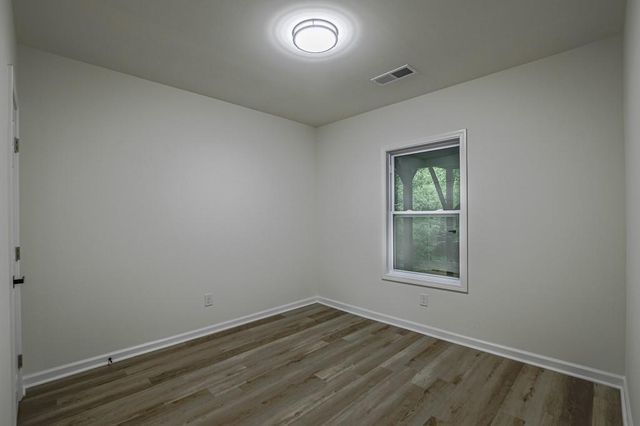 1450 Ashbrook Drive, Lawrenceville, GA 30043