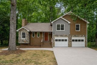 1450 Ashbrook Drive, Lawrenceville, GA 30043