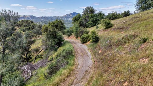 3466 Howard Rd, San Andreas, CA 95249