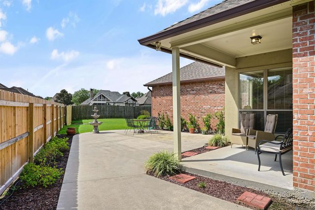 235 Fieldhouse Ave, St Gabriel, LA 70776