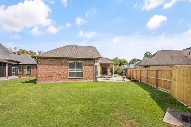 235 Fieldhouse Ave, St Gabriel, LA 70776