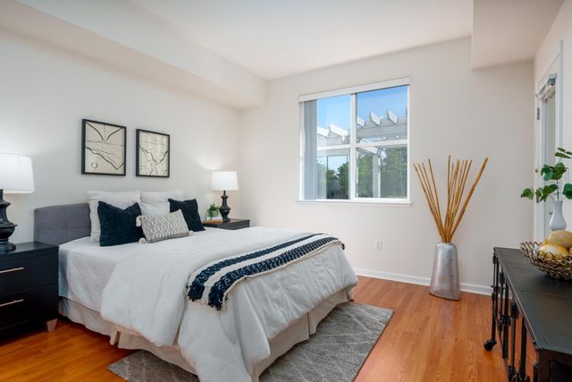 1982 W Bayshore Road 219, East Palo Alto, CA 94303