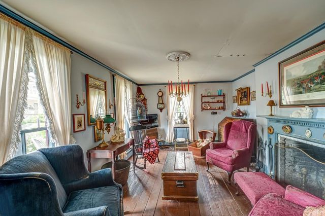 110 E Broadway, Port Jefferson, NY 11777
