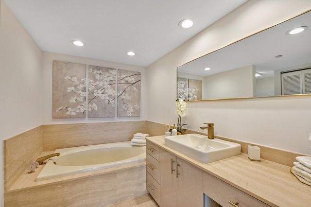 4101 N Ocean Boulevard 1008, Boca Raton, FL 33431