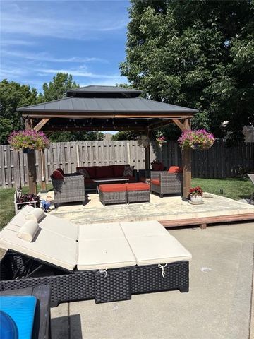 1619 NE 100 Court, Kansas City, MO 64155