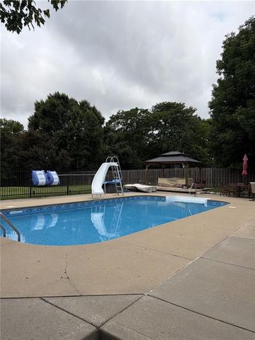 1619 NE 100 Court, Kansas City, MO 64155