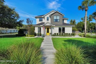 704 3RD Avenue N, Jacksonville Beach, FL 32250