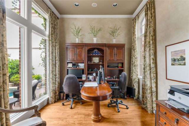 6911 Forest Glen Drive, Dallas, TX 75230