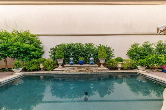 6911 Forest Glen Drive, Dallas, TX 75230