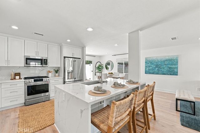 13123 El Moro Avenue, La Mirada, CA 90638