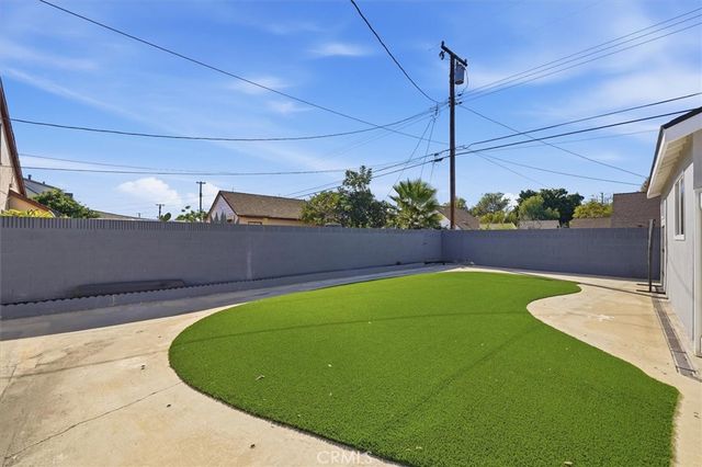 13123 El Moro Avenue, La Mirada, CA 90638