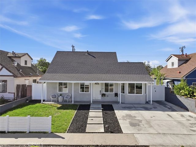13123 El Moro Avenue, La Mirada, CA 90638