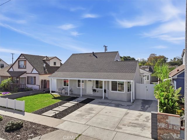 13123 El Moro Avenue, La Mirada, CA 90638