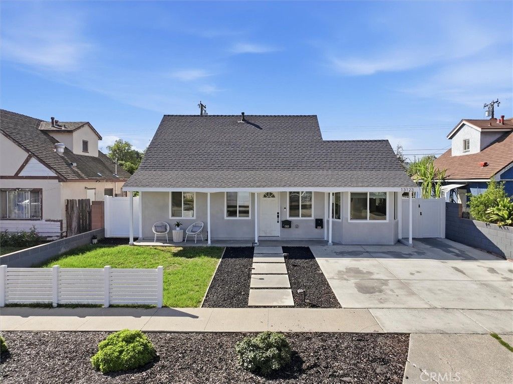 13123 El Moro Avenue, La Mirada, CA 90638