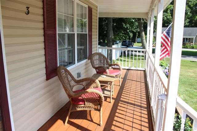 3 Lonscreek Place, Mastic Beach, NY 11951