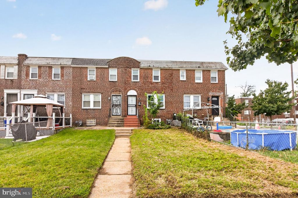 443 RARITAN ST, Camden, NJ 08105 — exterior