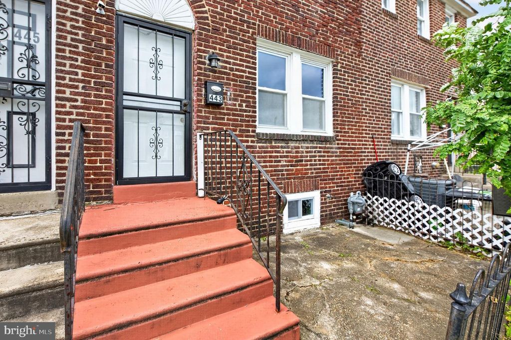 443 RARITAN ST, Camden, NJ 08105 — photo 2