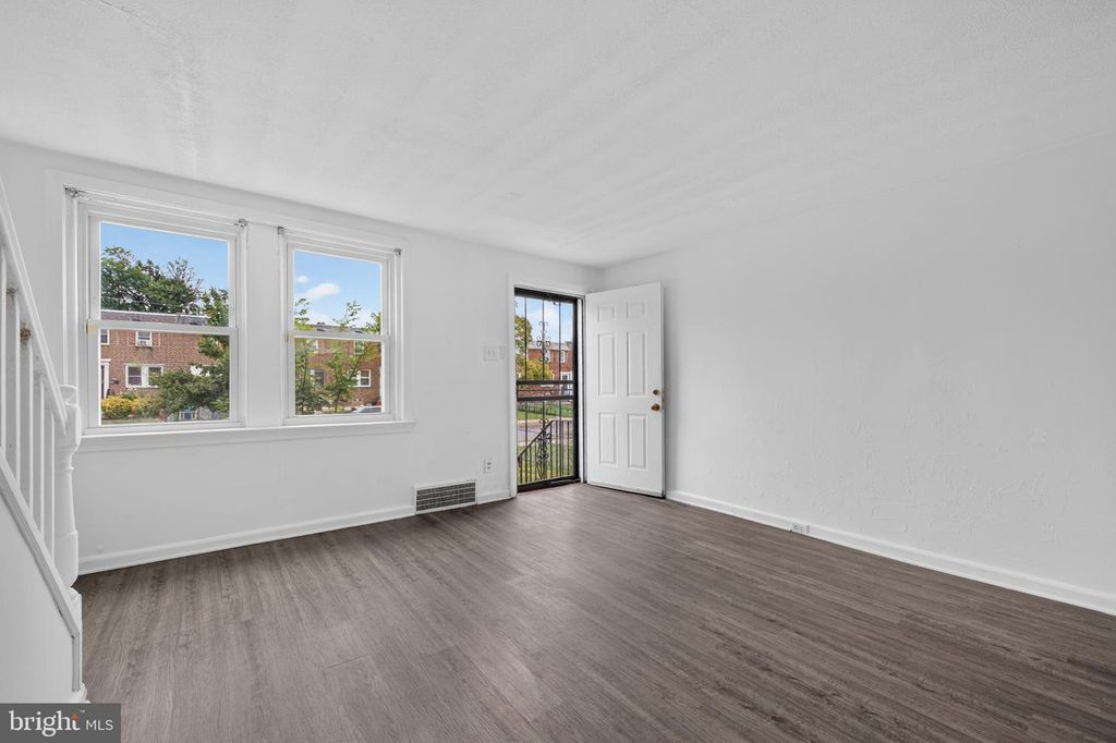 443 RARITAN ST, Camden, NJ 08105 — photo 5