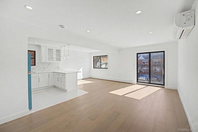 43-44 161st Street, Flushing, NY 11358