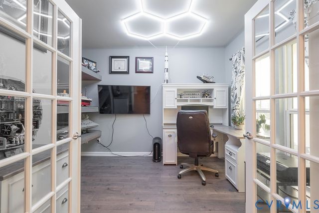 5906 Swift Fox Dr, Moseley, VA 23120