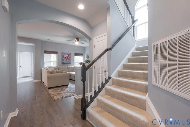 5906 Swift Fox Dr, Moseley, VA 23120