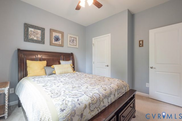 5906 Swift Fox Dr, Moseley, VA 23120