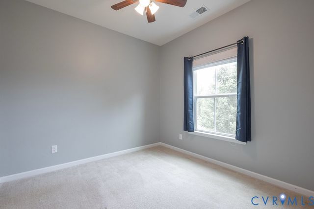 5906 Swift Fox Dr, Moseley, VA 23120