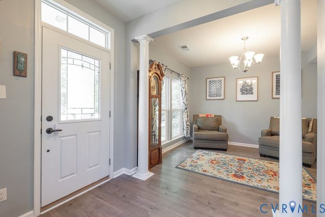 5906 Swift Fox Dr, Moseley, VA 23120