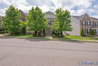 5906 Swift Fox Dr, Moseley, VA 23120