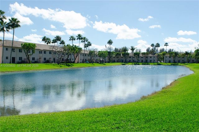 1260 SE 28th Ct 103, Homestead, FL 33035