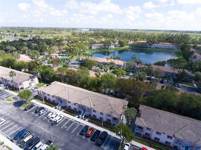 1260 SE 28th Ct 103, Homestead, FL 33035