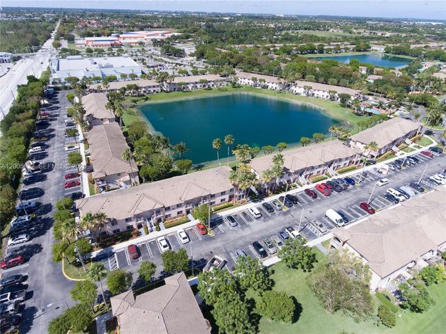 1260 SE 28th Ct 103, Homestead, FL 33035