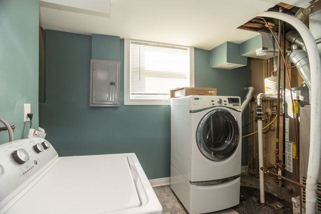 382 Chappel Avenue, Calumet City, IL 60409