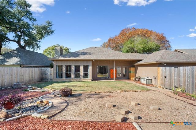 2613 Canyon Creek Drive, Temple, TX 76502