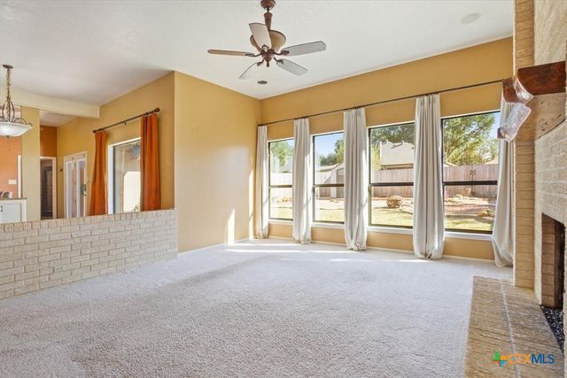 2613 Canyon Creek Drive, Temple, TX 76502