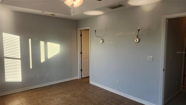 543 VINCINDA CREST WAY, Tampa, FL 33619