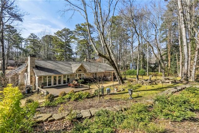 7265 Hunters Branch Drive, Atlanta, GA 30328
